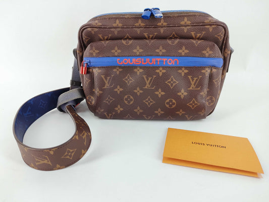 LOUIS VUITTON Monogram LOUIS VUITTON Monogram Messenger PM M43843 TR1137 Striped Pads Replaced with Items Shoulder Bag