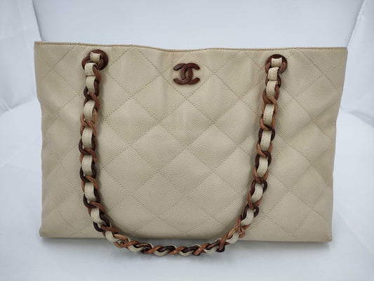  CHANEL CHANEL Caviar Skin Tote Bag Beige with Seal