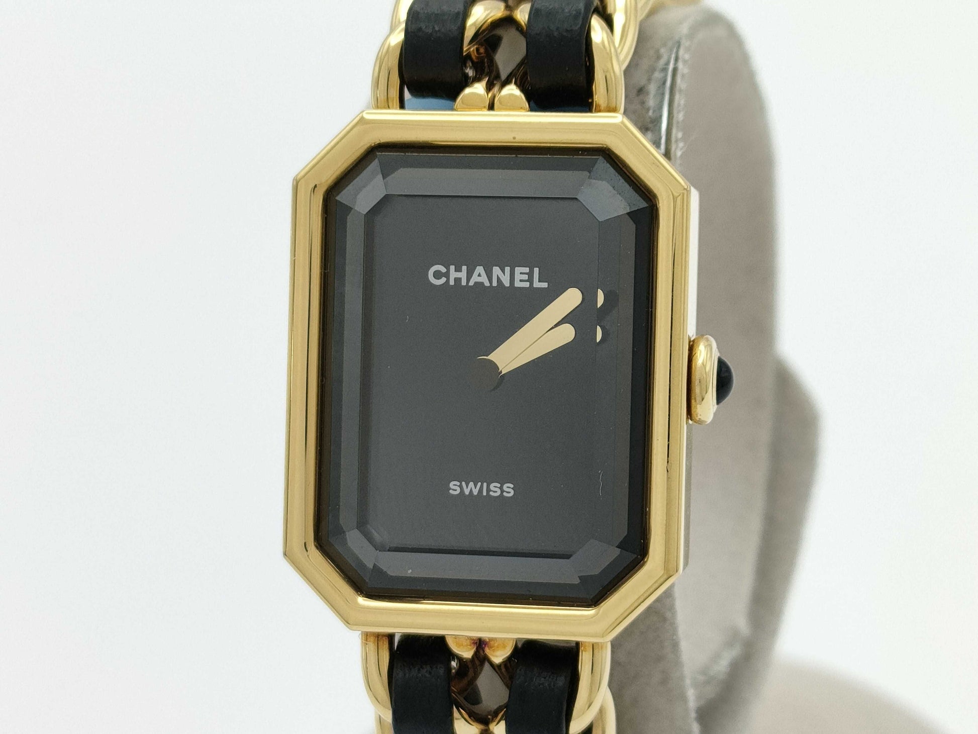 CHANEL Premiere S Reissue Model H6951 QPG68044 Quartz Women's Watch