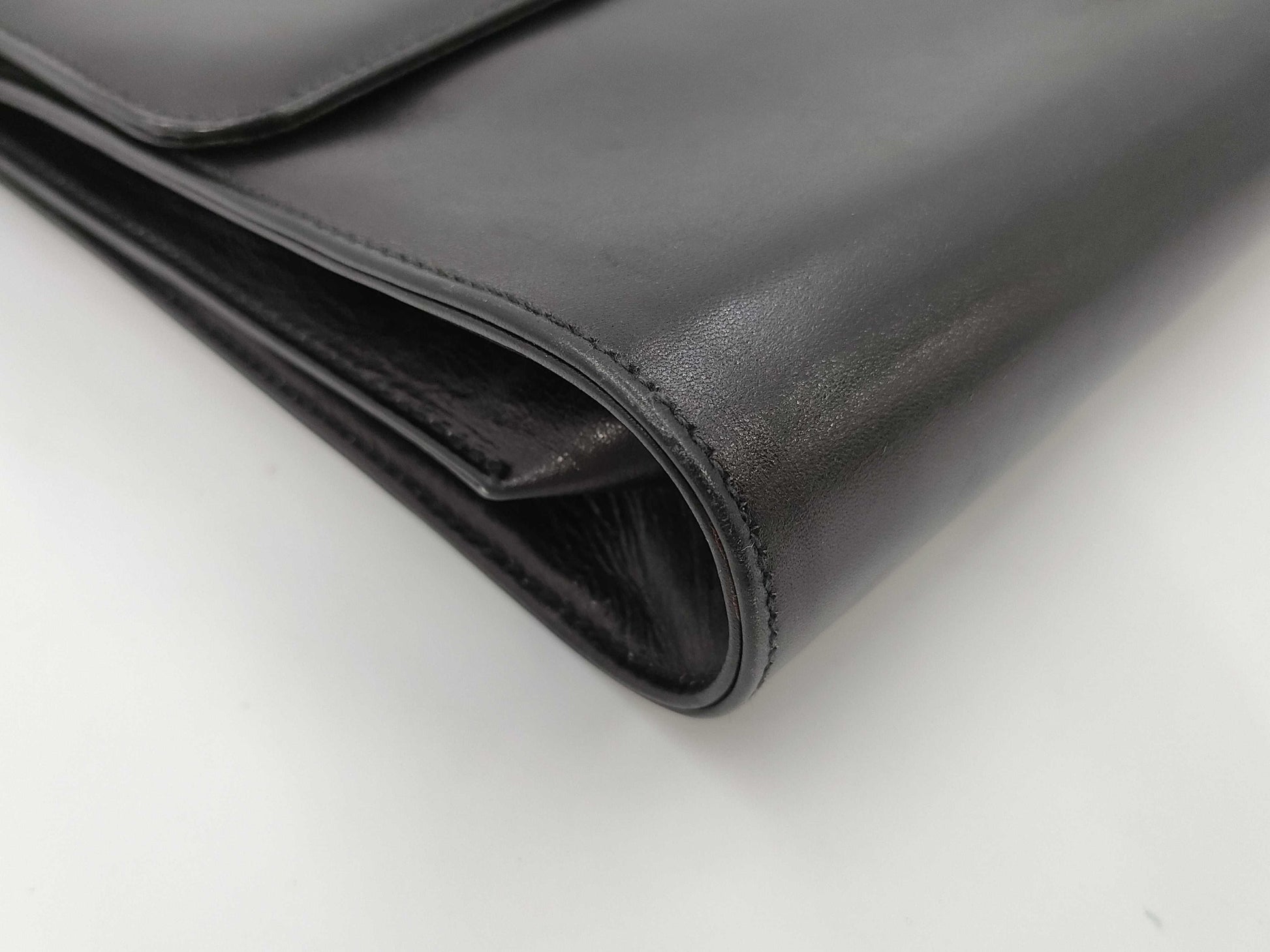 GUCCI Leather Push Lock Shoulder Bag