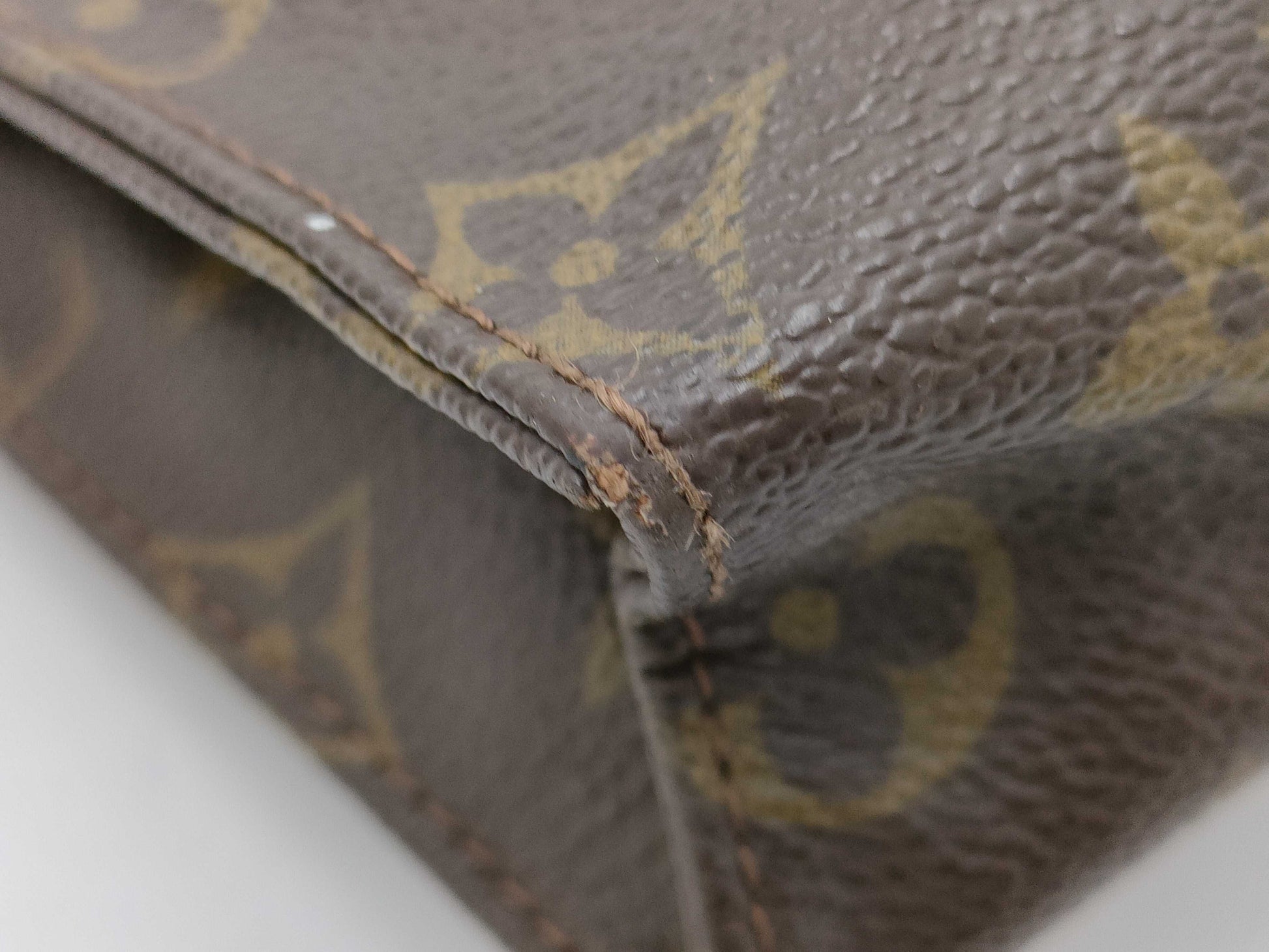 LOUIS VUITTON Bag Louis Vuitton Clutch Bag