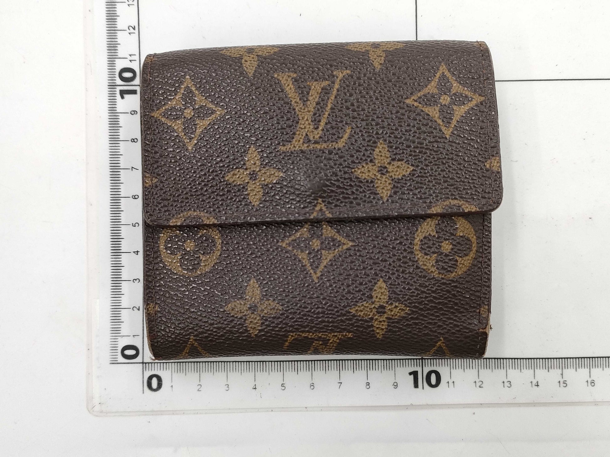 LOUIS VUITTON wallet