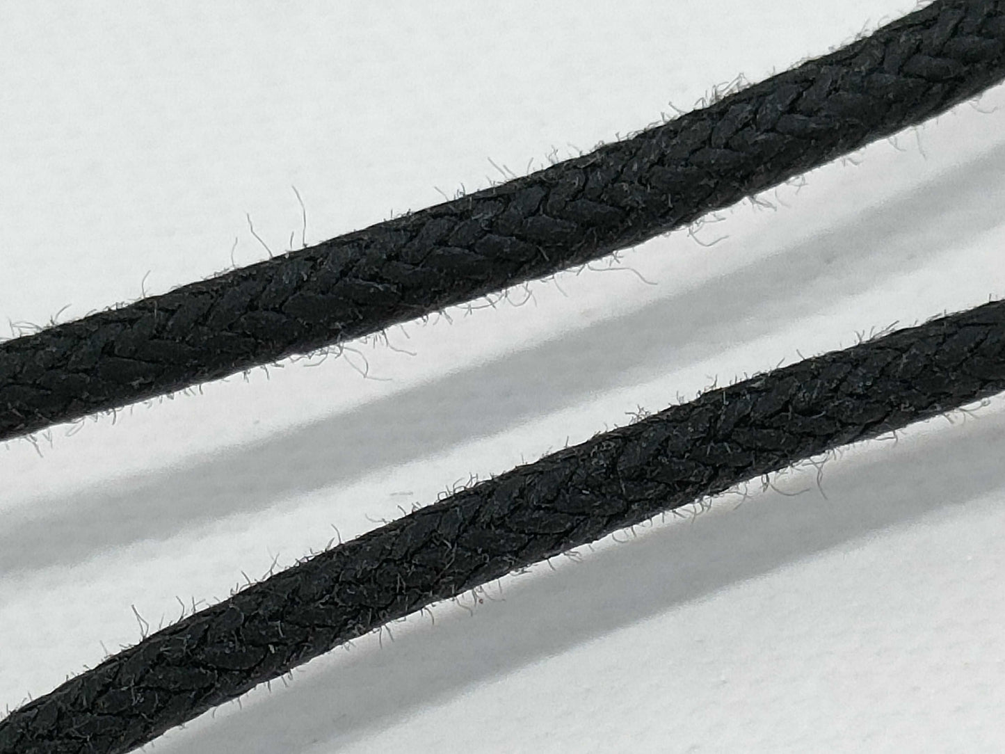 LOUIS VUITTON Eclipse M62589 Serial DI0138 Necklace