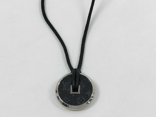 LOUIS VUITTON Eclipse M62589 Serial DI0138 Necklace