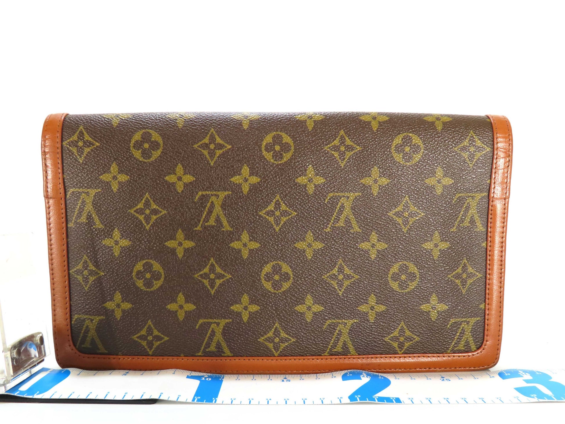 LOUIS VUITTON Monogram Monogram Pochettum Serial 832 Second Bag