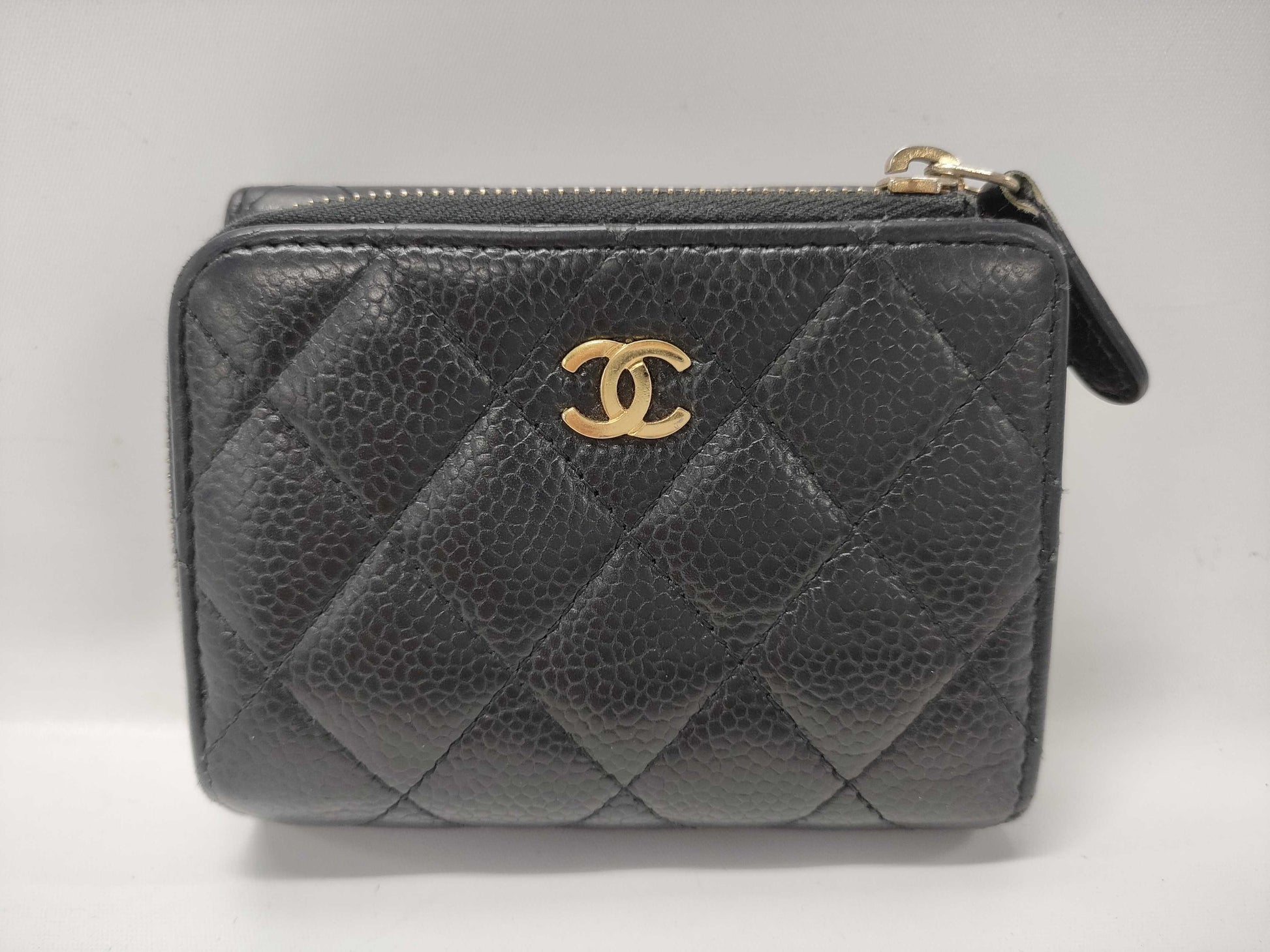 CHANEL Caviar Skin Compact Wallet 21st Series Serial Seal & Boutique Seal Wallet