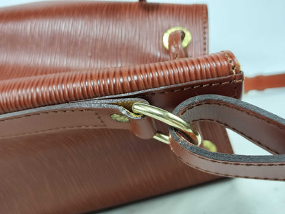 LOUIS VUITTON Epi LV Epi Noe M40843 AR0965 Shoulder Bag