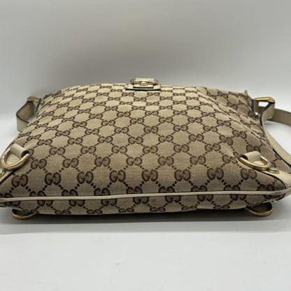 GUCCI GG Canvas Shoulder Beige 131326 Shoulder Bag