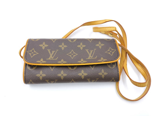 LOUIS VUITTON M51854 Pochette Twin PM Monogram Shoulder Bag