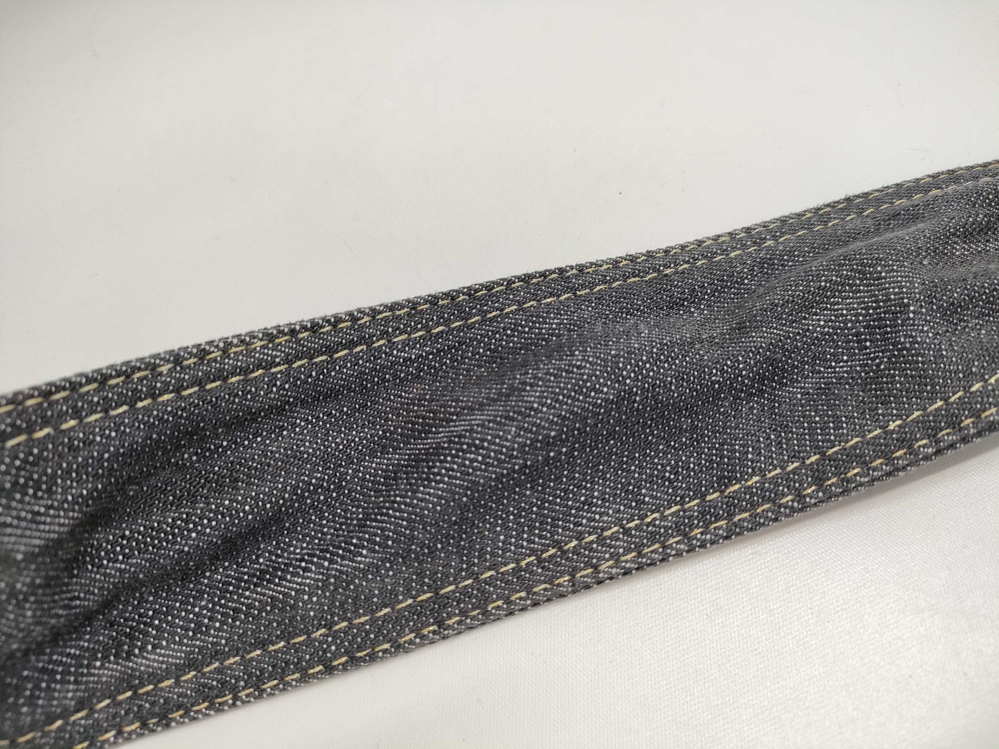 CHANEL Sparkling Shoulder Bag in Denim/Dark Navy/GD