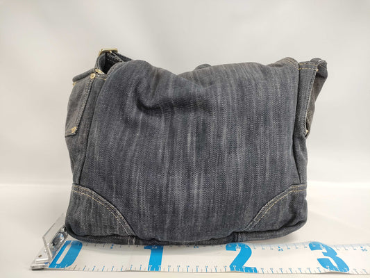 CHANEL Sparkling Shoulder Bag in Denim/Dark Navy/GD
