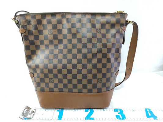LOUIS VUITTON Damier LOUIS VUITTON Diane Damier Shoulder Bag