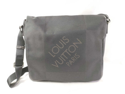 LOUIS VUITTON LOUIS VUITTON Juan Message Noir Shoulder Bag