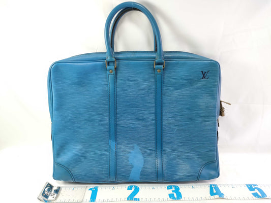 LOUIS VUITTON Epi LOUIS VUITTON Porte Documan Voiage Epi/Blue Celeste Business Bag