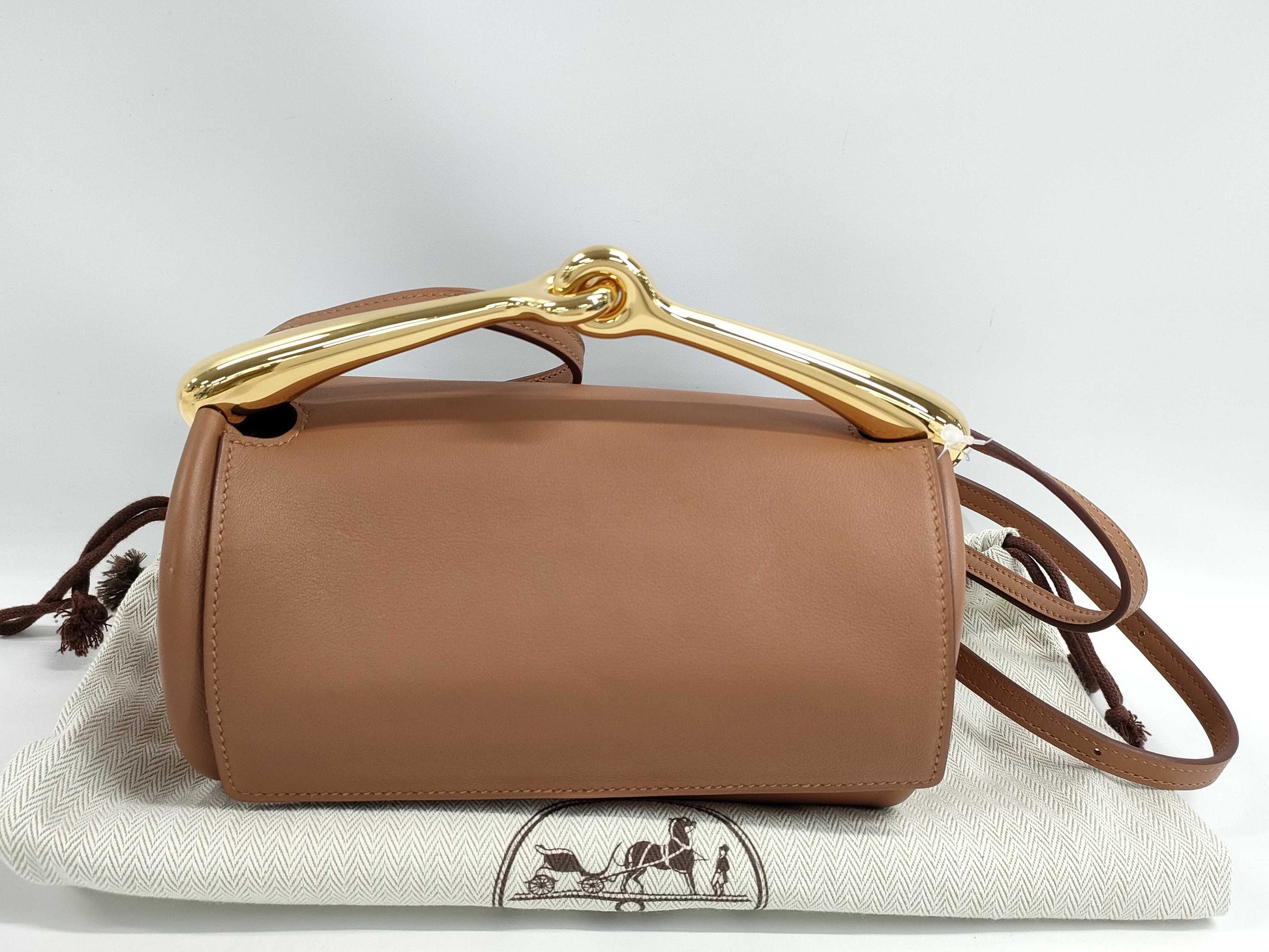 HERMES HERMES Maxi Mall Swift/Gold/B Stamp/GD Shoulder Bag