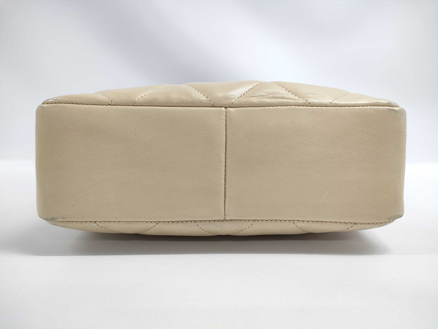 CHANEL CHANEL Matelasse Shoulder Bag, Lamb/Black/Beige/GD/0 Series