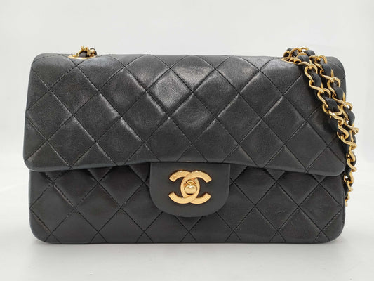 CHANEL CHANEL Matelasse 23 Double Flap/Lamb/Black/GD/1st Series Shoulder Bag