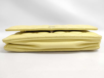 CHANEL Chain Wallet Caviar 29976273 Shoulder Bag