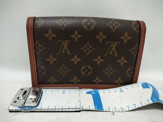 LOUIS VUITTON Portefeuille Dauphine M68746 Shoulder Bag