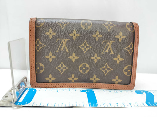 LOUIS VUITTON Monogram Porte-Feuille-Dauphine M68746 Shoulder Bag
