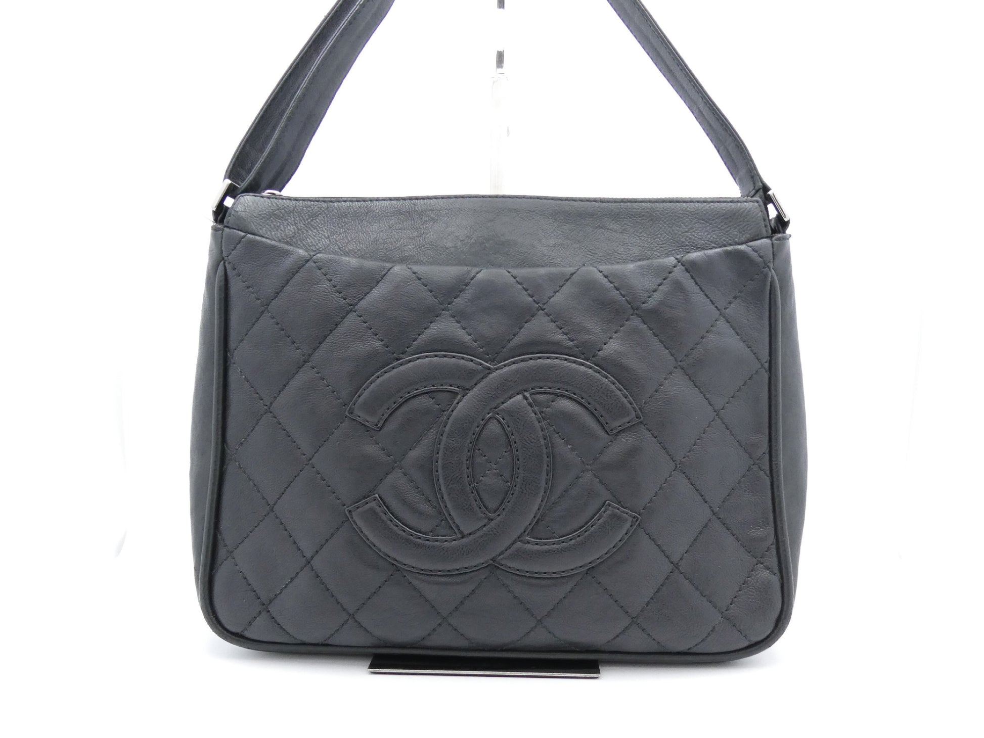 CHANEL Matelasse Deka Coco Mark Shoulder Bag