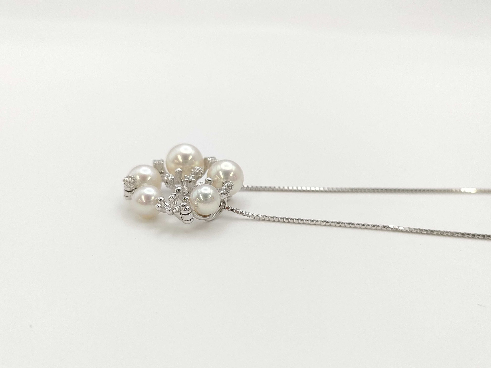 TASAKI Pearl Diameter Approx. 6.8-4.9mm D0.07ct K18WG 5.9g Necklace 