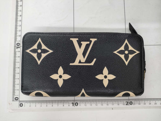 LOUIS VUITTON Empreinte Zippy Wallet in Black and Beige with IC Tag and G Hardware
