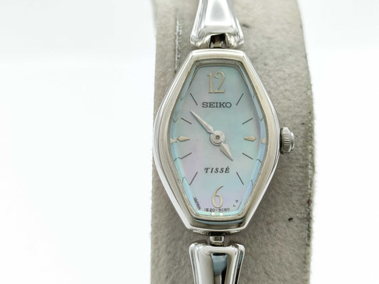 TISSE 1E20-3C50 7D0264 Quartz Shell Dial Immovable Women's Watch
