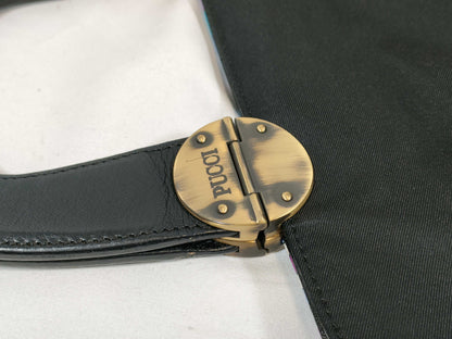 Petch Bag Handbag