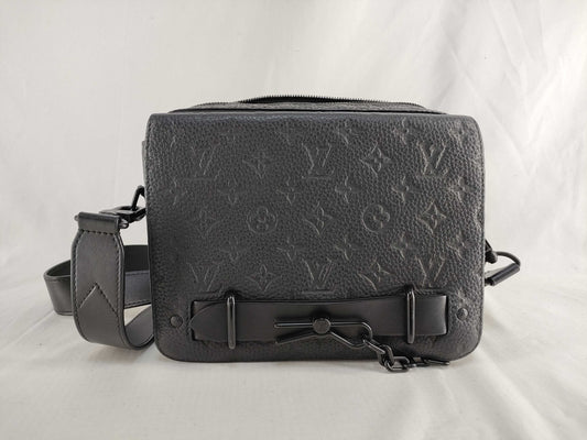LOUIS VUITTON Monogram Unplanted Louis Vuitton Message Shoulder Bag Shoulder Bag