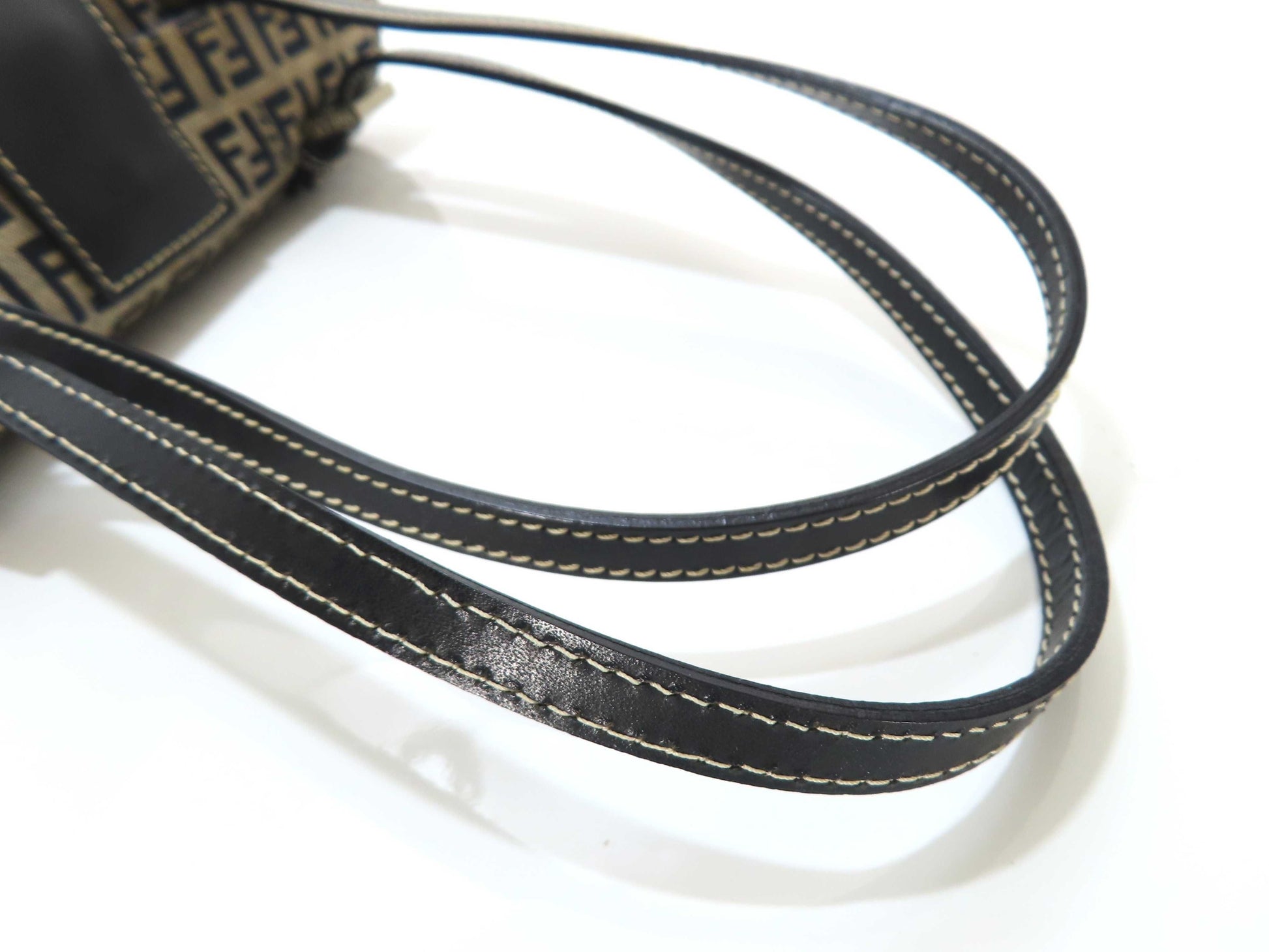 FENDI FENDI Bucket Bag Handbag Handbag