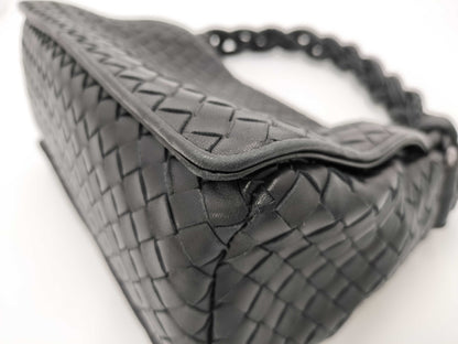 BOTTEGA VENETA Bottega Veneta Intrecciato 145555 One-Shoulder Bag Black Bag