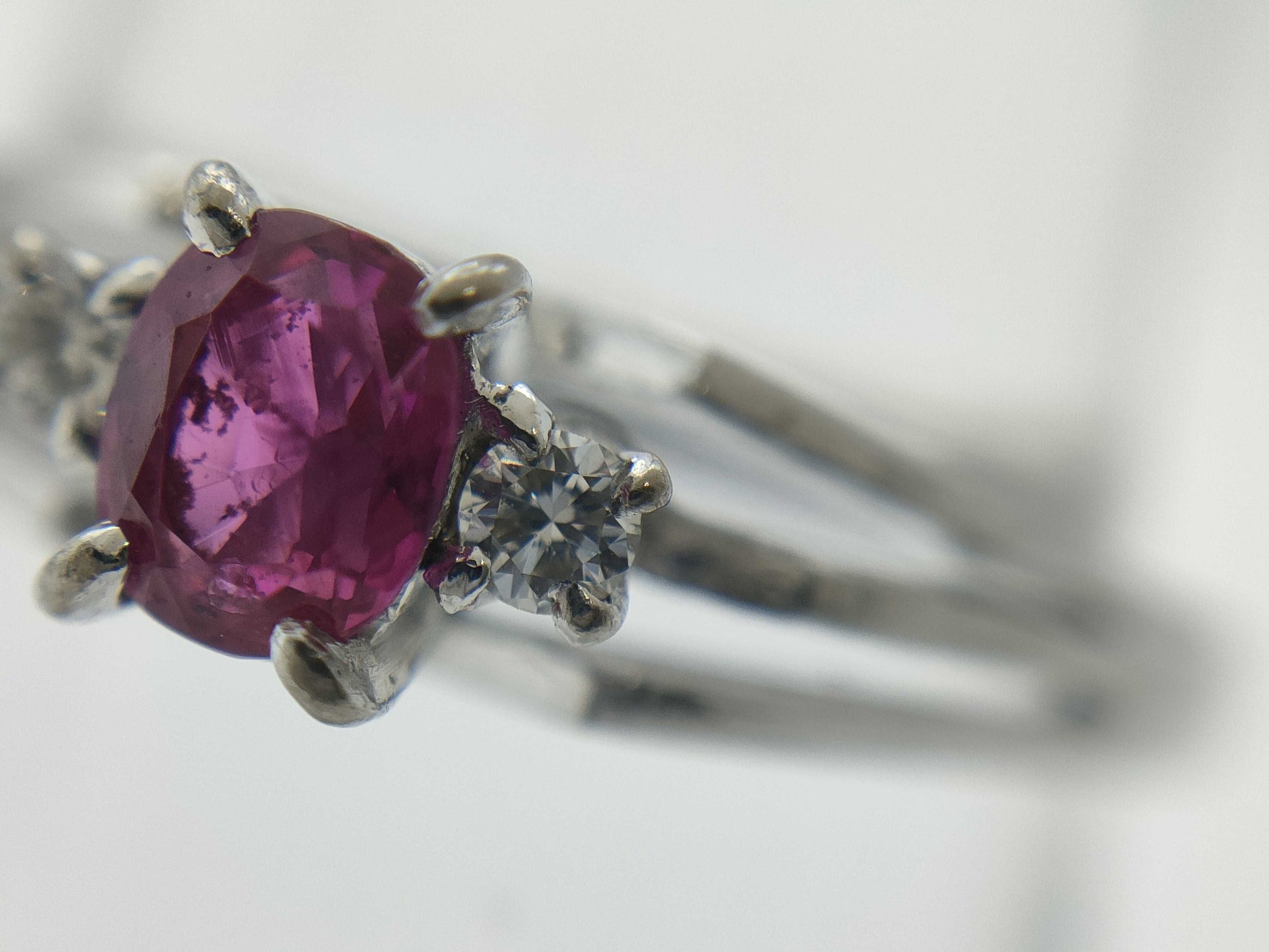 Colored Stone 0.32ct Diamond K14WG 2.6g Ring 