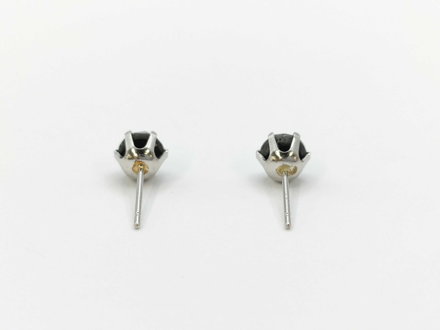 Black Stone 0.90/0.90ct PT900 0.7g Earrings 