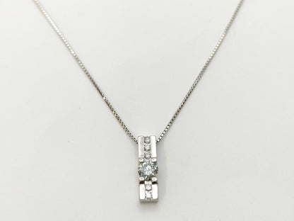 D0.358/0.10ct Pt900/850 4.4g Necklace 