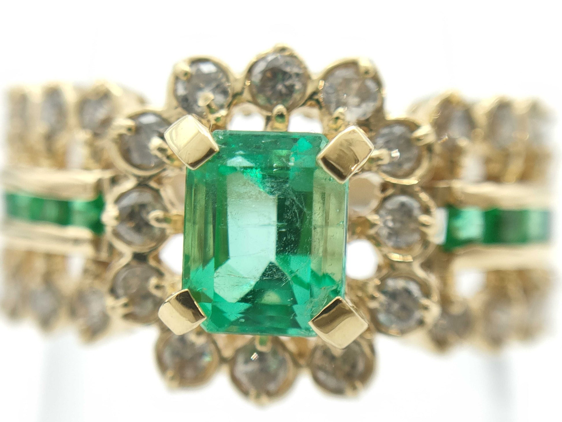 Emerald Diamond K18 4.9g Ring 