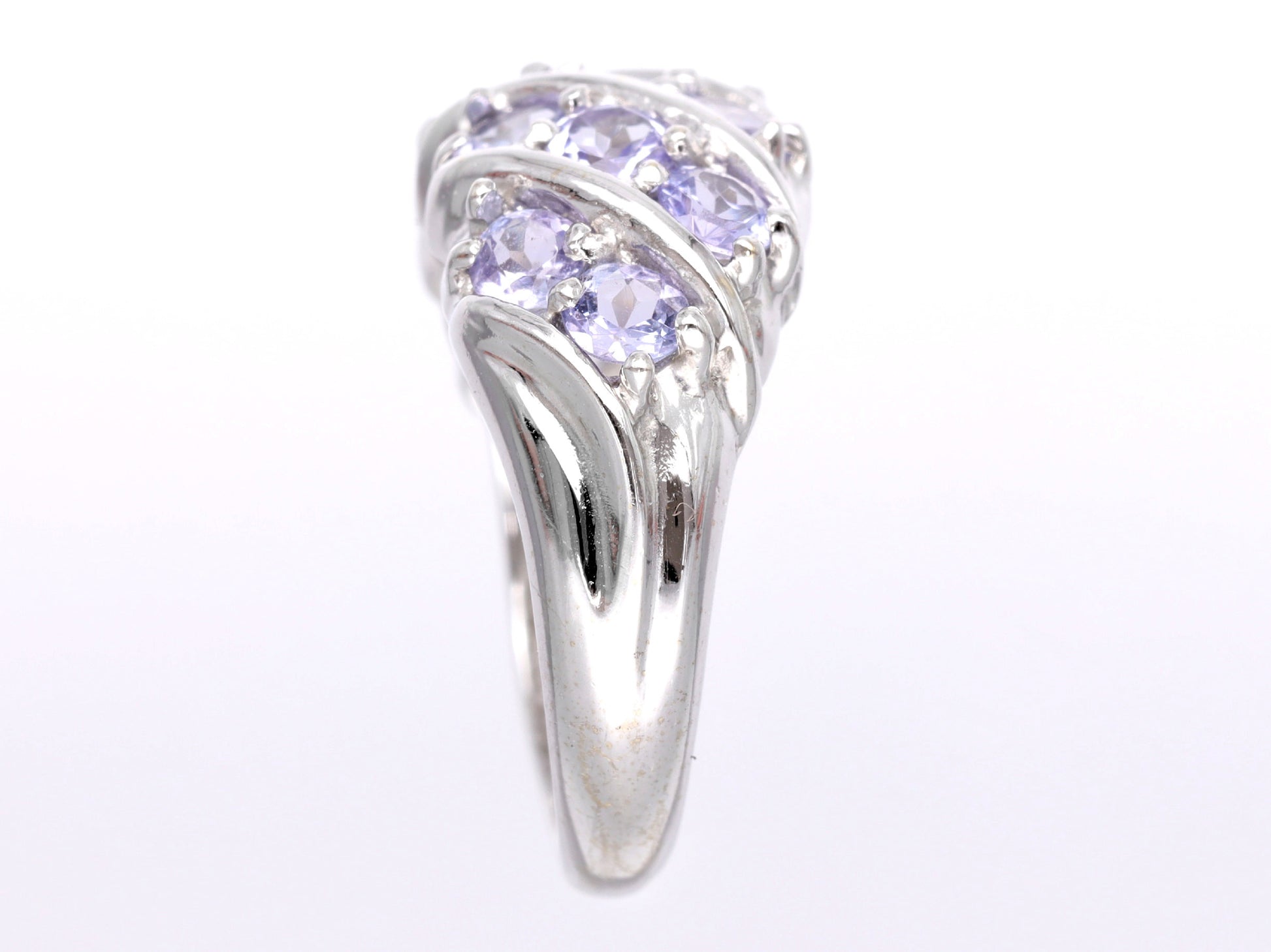 Tanzanite K14 3.6g Ring 