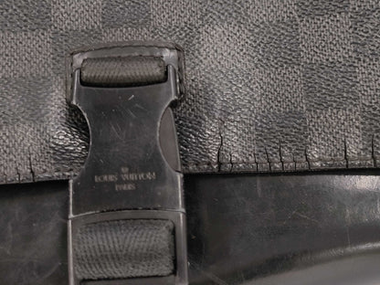 LOUIS VUITTON Louis Vuitton Damier Grafitte Messenger PM Shoulder Bag