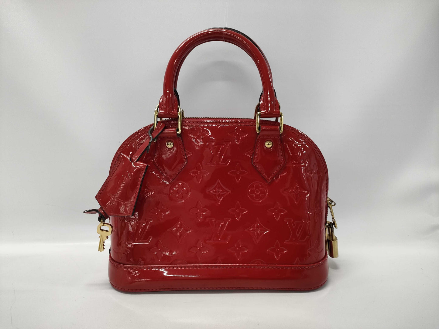 LOUIS VUITTON Vernis Alma BB Handbag