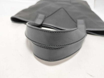 Yves Saint Laurent Y logo handbag handbag