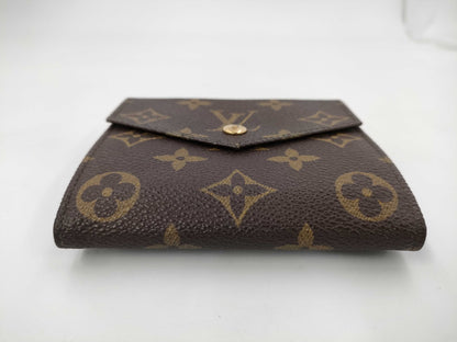 LOUIS VUITTON Vuitton Monogram Bi-Fold Wallet Wallet