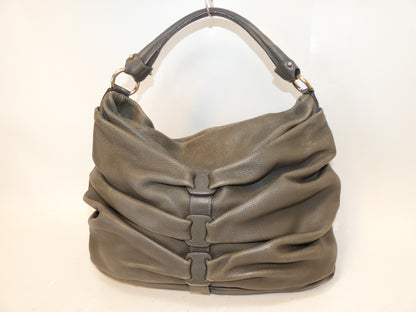 Salvatore Ferragamo Vara Leather One-Hand One-Shoulder Handbag