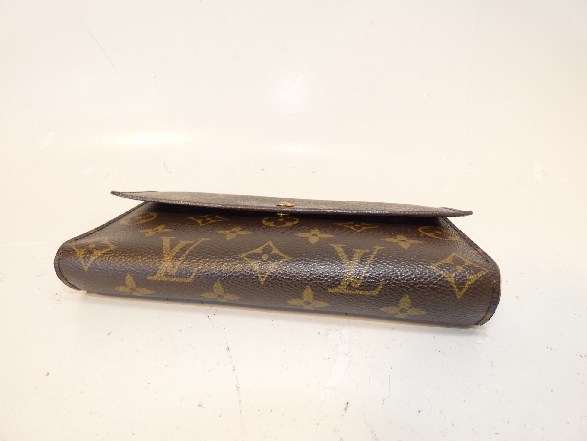 LOUIS VUITTON Monogram International Tri-fold Long Wallet