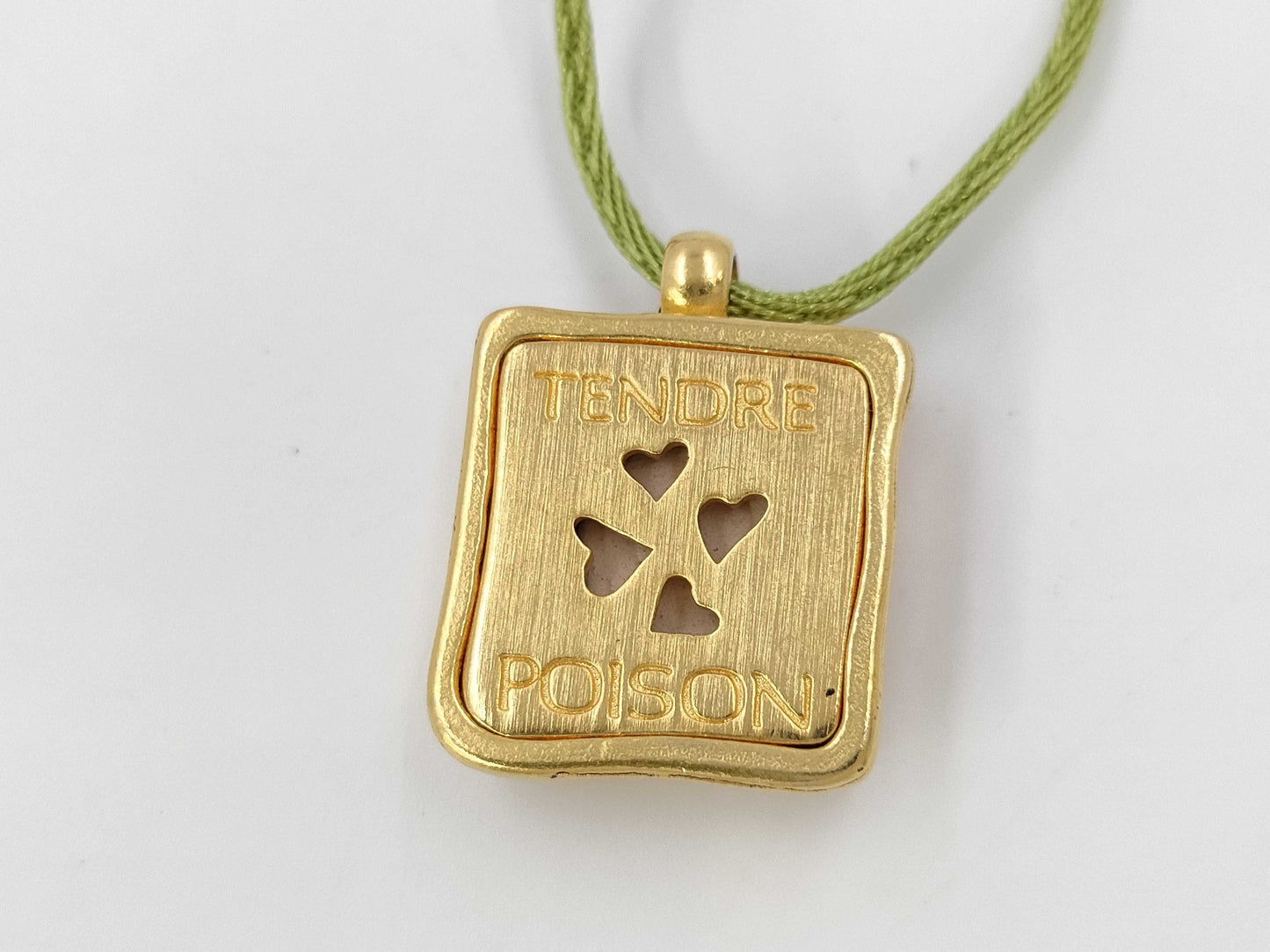 Dior TENDRE POISON Necklace Heart Box Gold Necklace