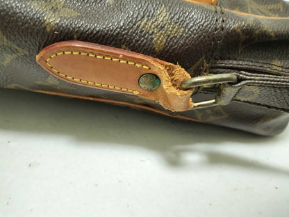 LOUIS VUITTON Monogram Monogram Danube Shoulder Bag