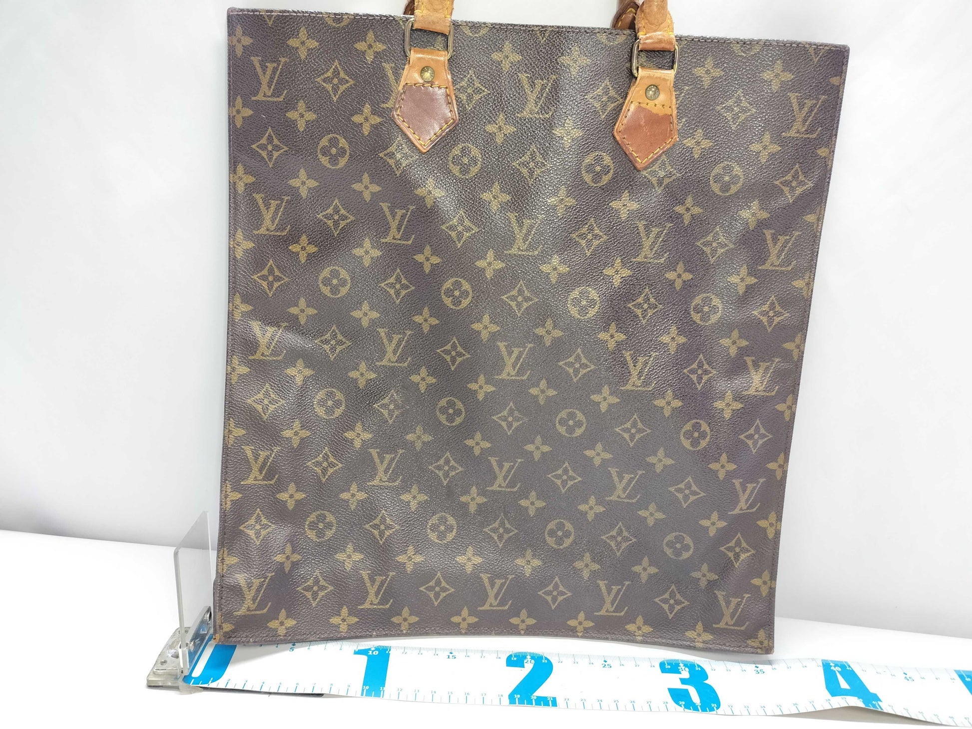 LOUIS VUITTON Monogram LV Sack Pla Tote Bag