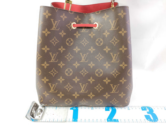 LOUIS VUITTON Monogram NeoNoe Shoulder Bag