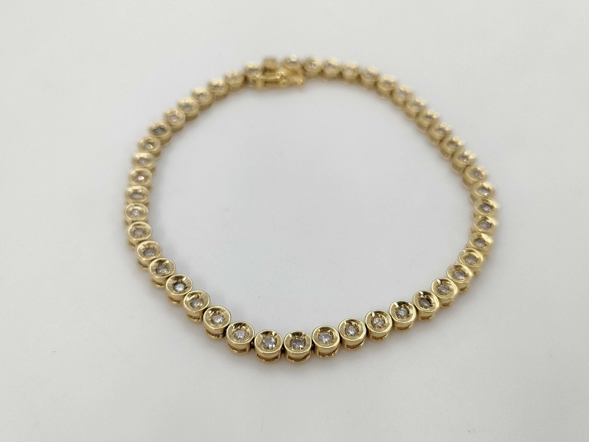 D1.00ct K18 9.6g Bracelet Bangle 