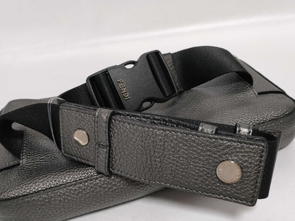 FENDI Mamma FENDI Waist Pouch Mamma Bucket/Selleria Waist Bag