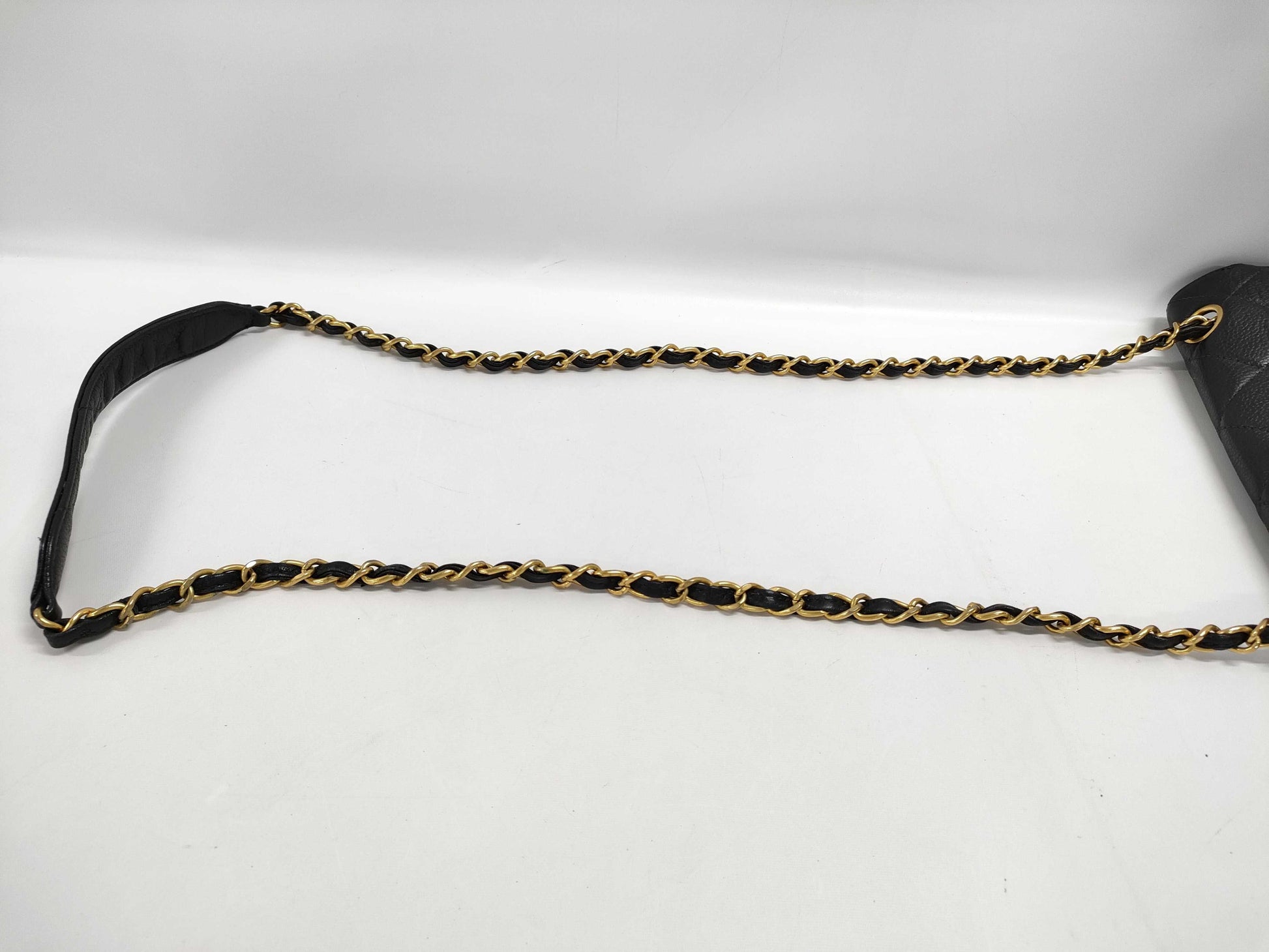 CHANEL CHANEL Matelasse Shoulder Bag in Black Caviar Leather with Chain Shoulder and Gold Hardware